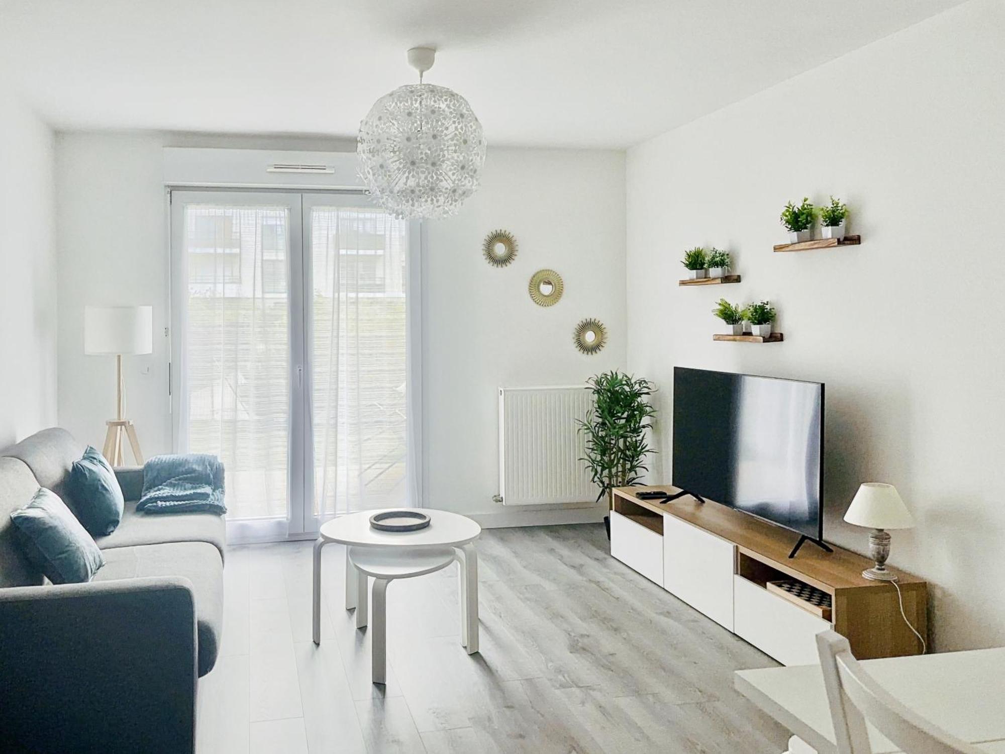 Sunny Suite Disneyland Paris - Rentaway Bnb Монтеврен Екстериор снимка